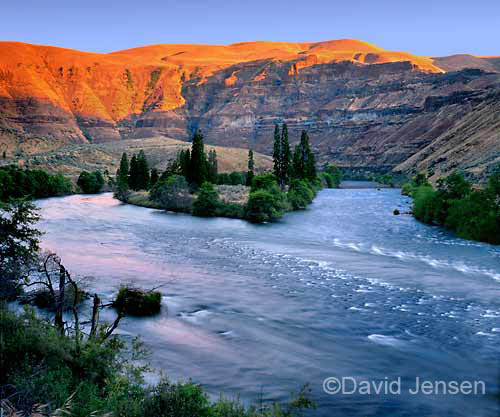 deschutes river near mack canyon