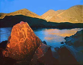 petroglyphs along the snake river